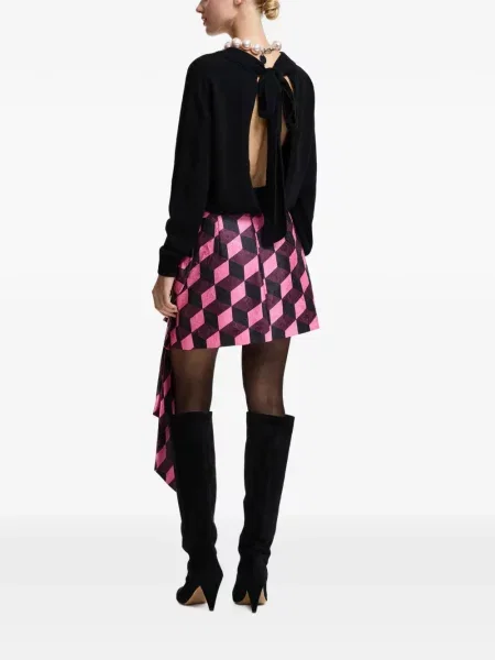 Pulover Essentiel Antwerp cu funde negru