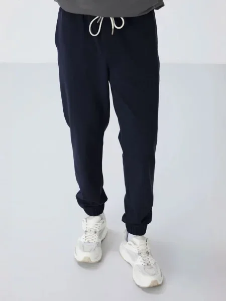 Tommy Life Sportnadrágok Jogginghose tengerészkék