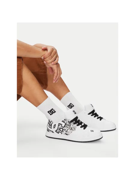 Sneakersy DC Shoes białe