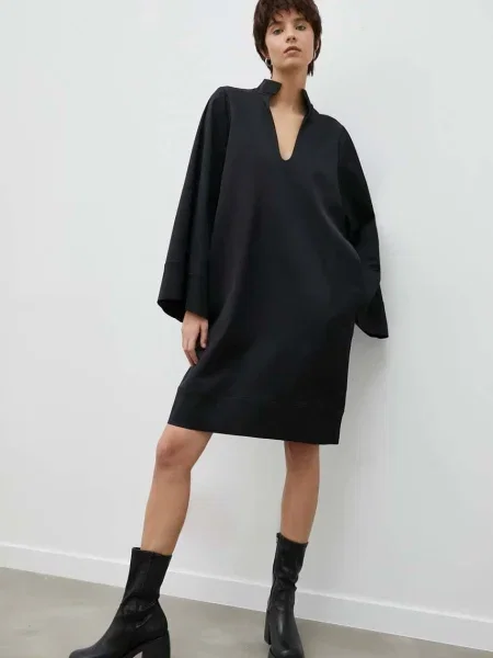 By Malene Birger rochie din lana mini oversize negru