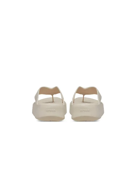 Platform talpú vietnámi papucs Crocs bézs