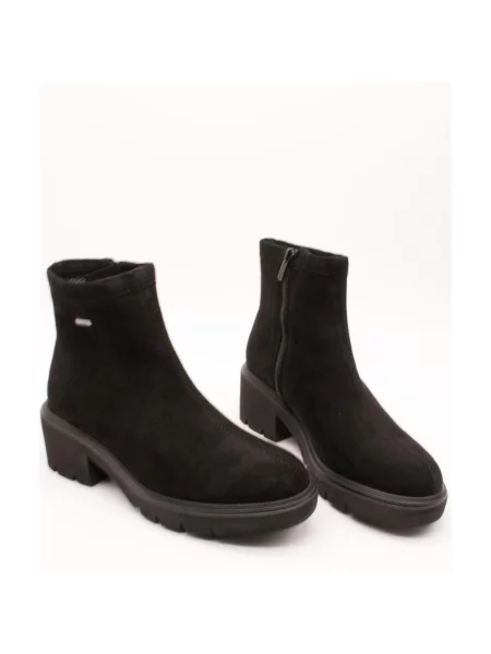 Pantofi Viguera din piele de căprioară negru