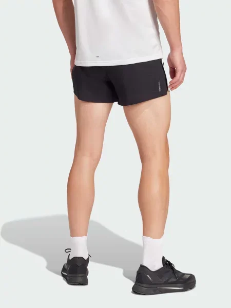 Спортивные шорты Adidas черные
