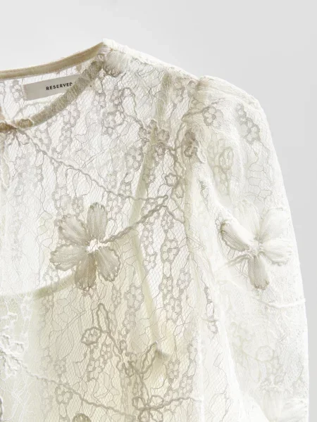 Reserved Мереживна блузка кремовий 