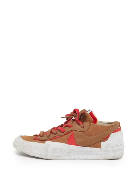 Szarvasbőr sneaker Nike Dunk fekete