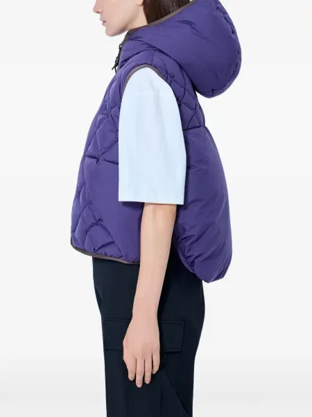 Vestă Moncler cu glugă violet