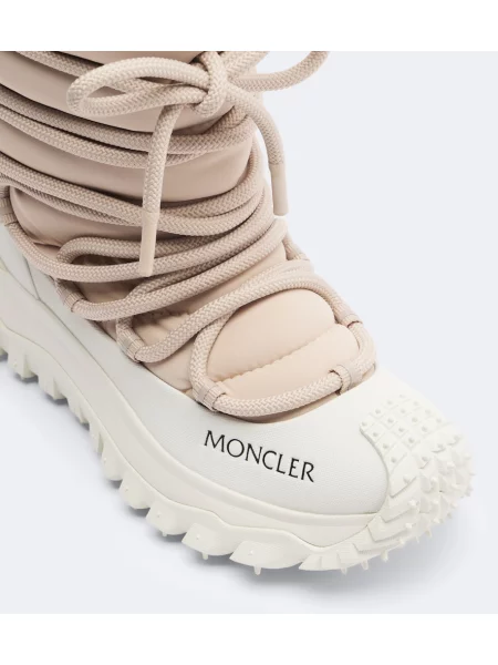 Cizme de zăpadă Moncler bej