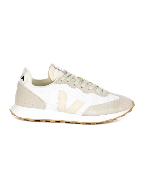 Sneakersy Veja zamszowe białe