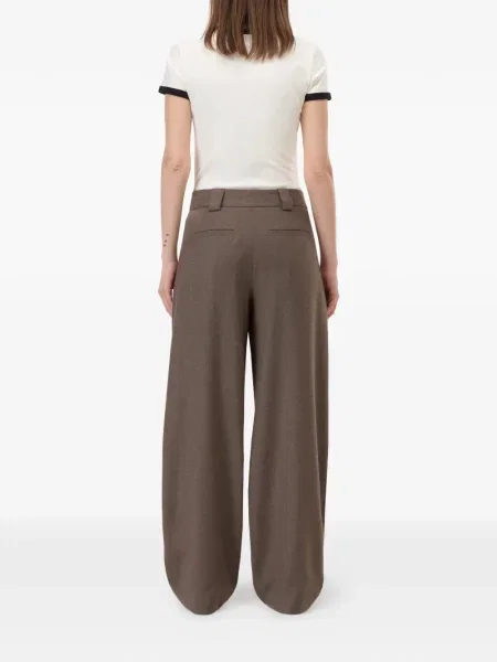 Pantaloni Closed plisate maro