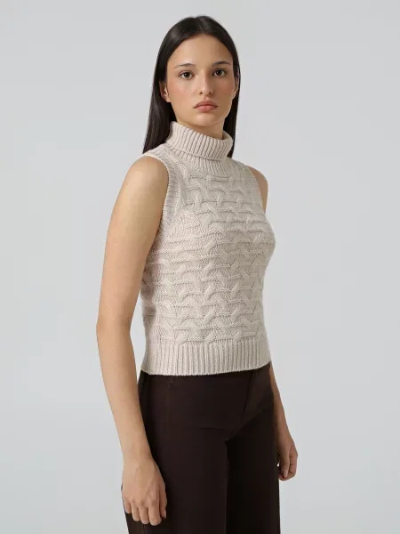 Жилет Armani Exchange молочний