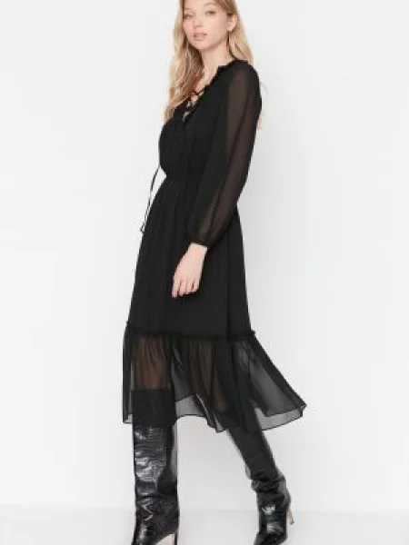 Gulerat rochie midi Trendyol țesută în linie A negru
