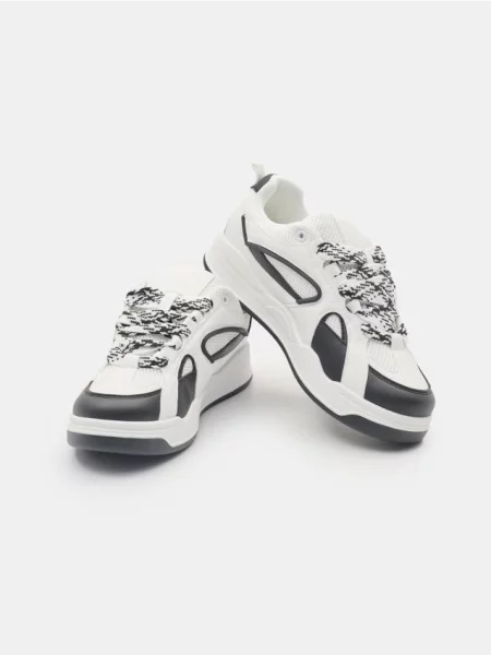 Кросівки з декоративними шнурками різнобарвний