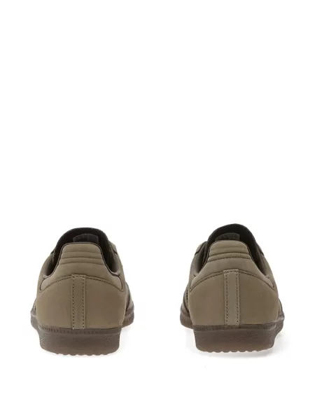 Тениска Adidas на райета с V-образно деколте зелено