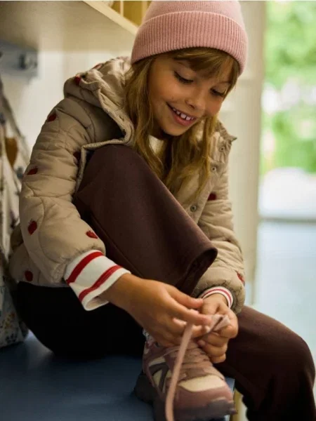 Reserved Ľahké topánky typu sneakers lilavá