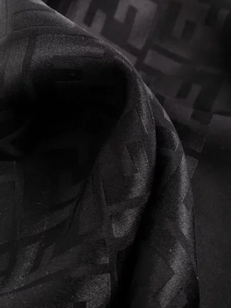 Fular Fendi negru