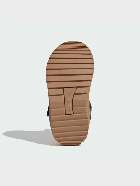 Детские ботинки Adidas коричневые