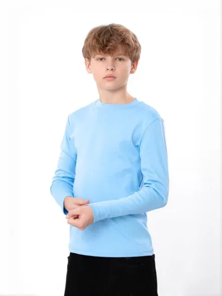 Лонгслив носи своє голубой