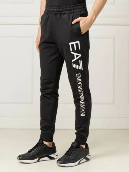 Jogger nadrág fekete