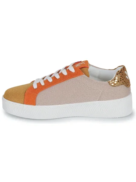 Pantofi Vanessa Wu bej