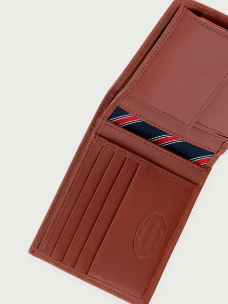 Tommy Hilfiger комплект портфейл и ключодържател от кожа кафяво