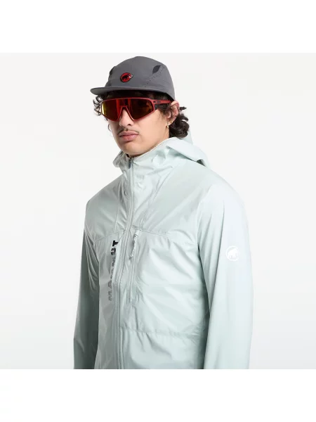 Куртка Mammut с капюшоном