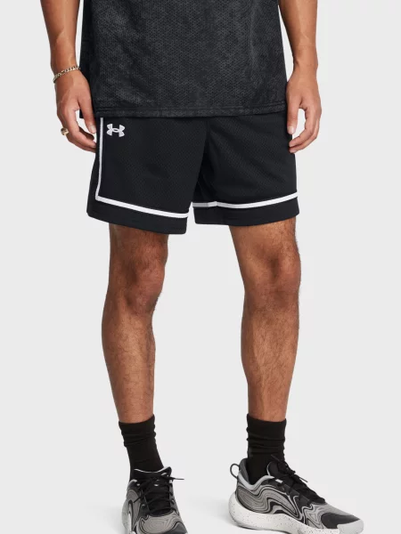 Короткие спортивные шорты Under Armour с сеткой черные