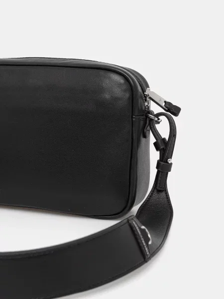 Emporio Armani bőr táska fekete