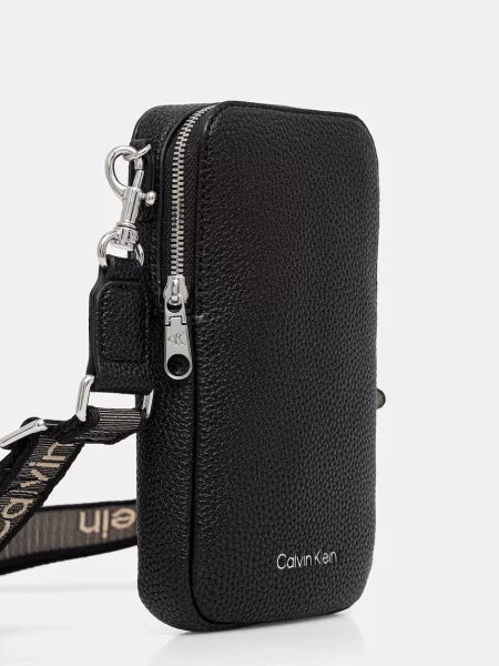 Calvin Klein torbica za telefon za žene od imitacije kože crna