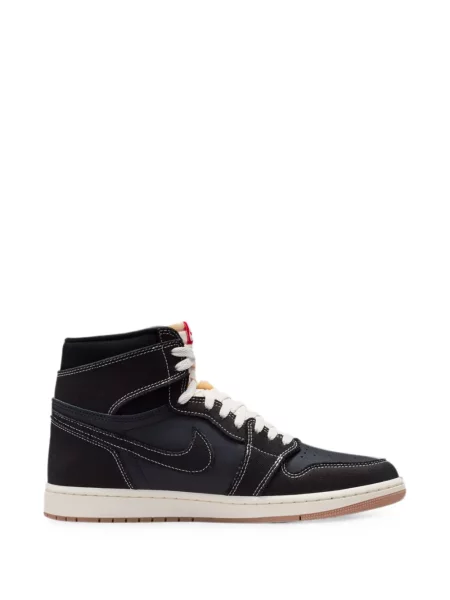 Sneakerși Nike Air Jordan retro alergare alb