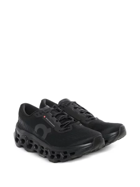Sneakerși On negru
