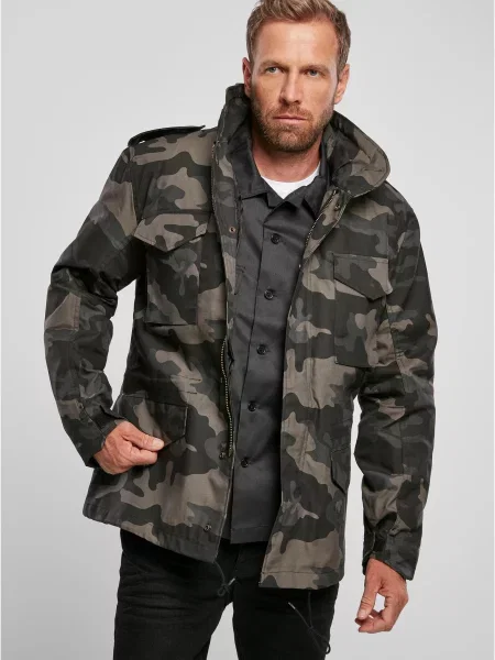 Dzseki Brandit fekete