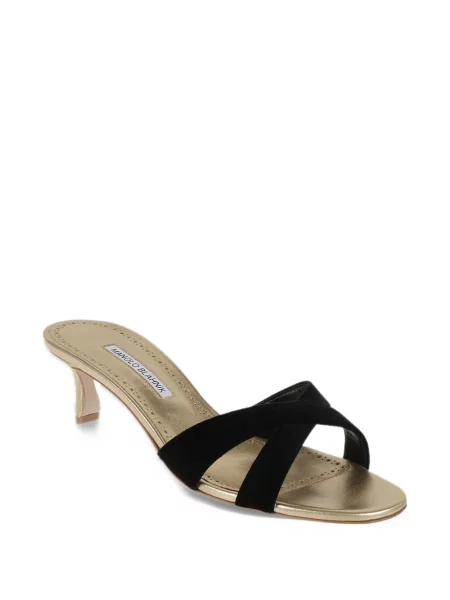 Sandale Manolo Blahnik cu bretele negru