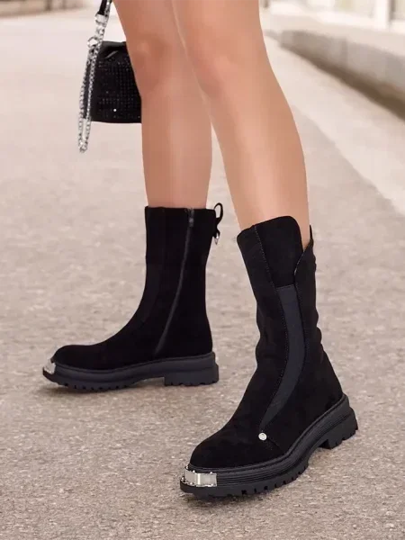 Botine Resti din piele de căprioară negru