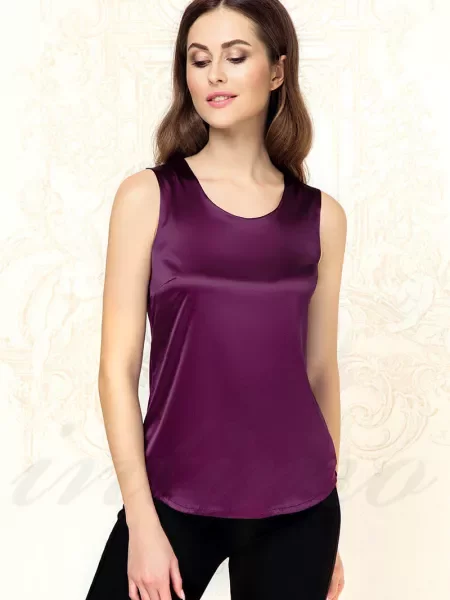 Женская однотонная майка чорна