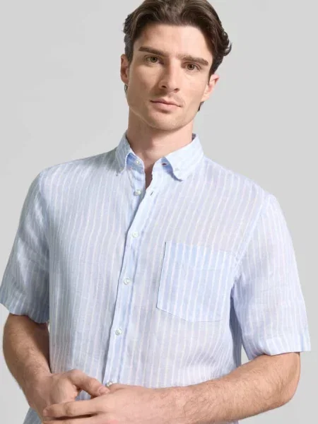 Koszula casual z lnu krój regular fit Christian Berg Men błękitna