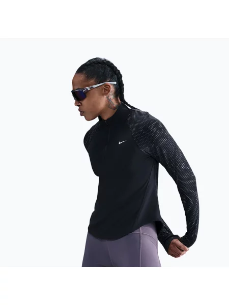 Спортивна футболка Nike чорна