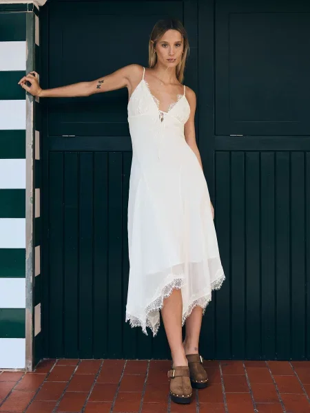Bershka Rochie de vară deschis bej