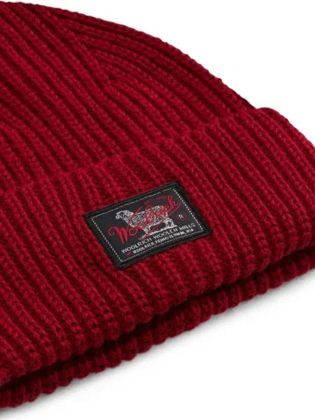 Căciulă Woolrich roșu