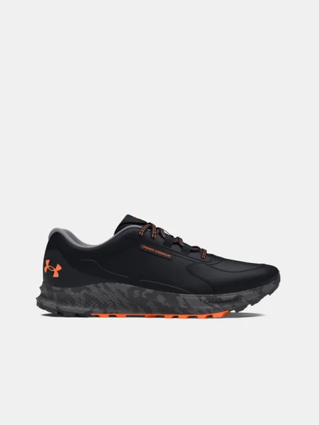 Félcipo Under Armour fekete