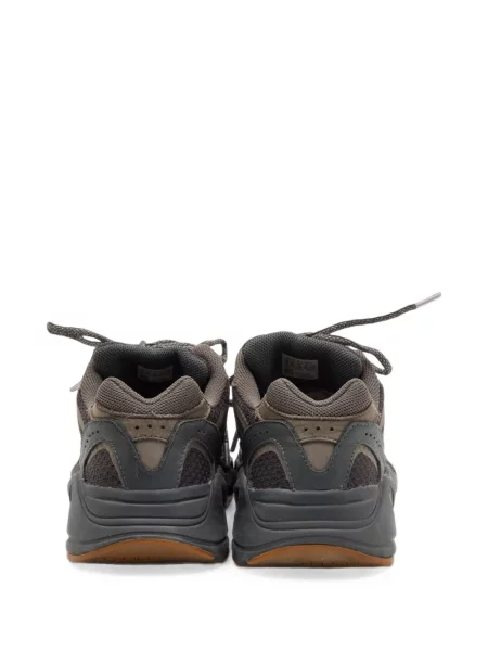 Sneakerși Adidas Yeezy maro