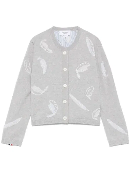 Kardigan Thom Browne w piórka o krotszym kroju szary