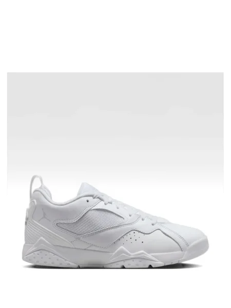 Sneakerși Jordan alb