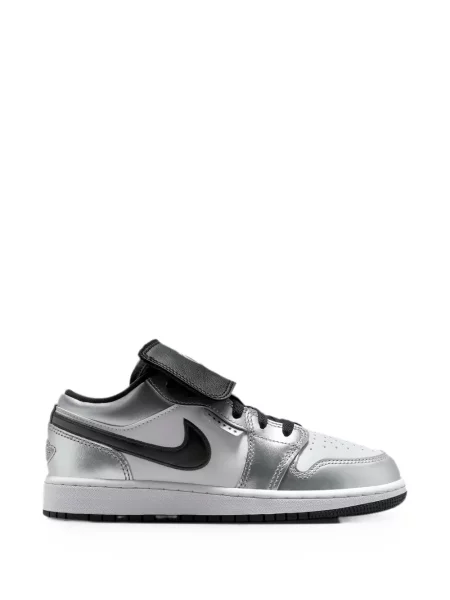 Sneakersy dziecięce Jordan