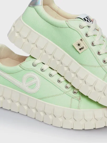 Кросівки No Name