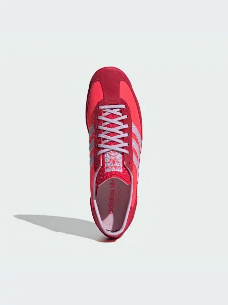 Повседневные кроссовки Adidas оранжевые