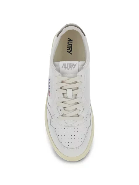 Sneakerși Autry din piele alb
