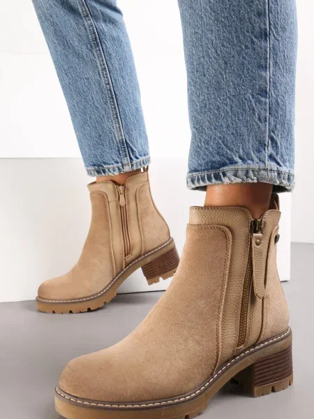 Botine clasice cu cu decorativ Vanim bej