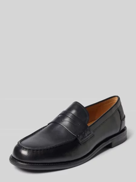 Loafersy z naturalnej skóry bydlęcej model STEVEN' Vagabond czarne