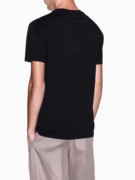 Футболка Armani Exchange чорна