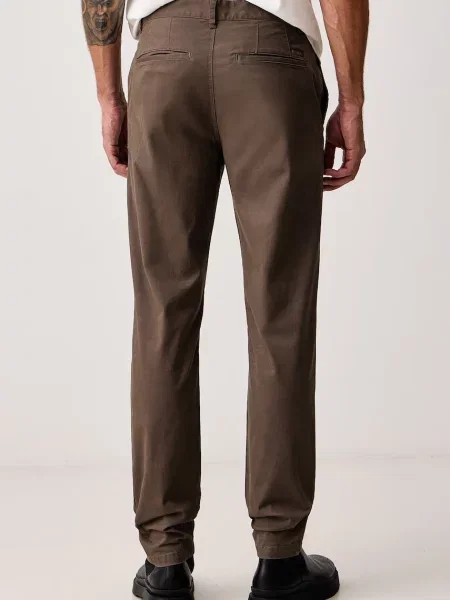 Armani Exchange spodnie chinos z brązowe